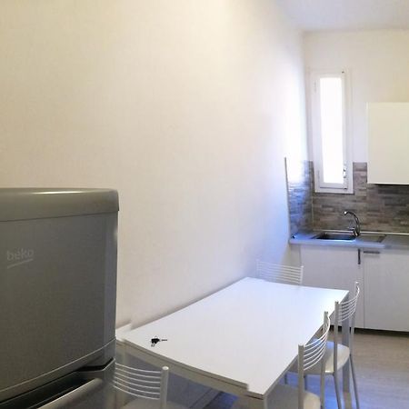 Farolfi Apartments Passarotti Bologna Ngoại thất bức ảnh